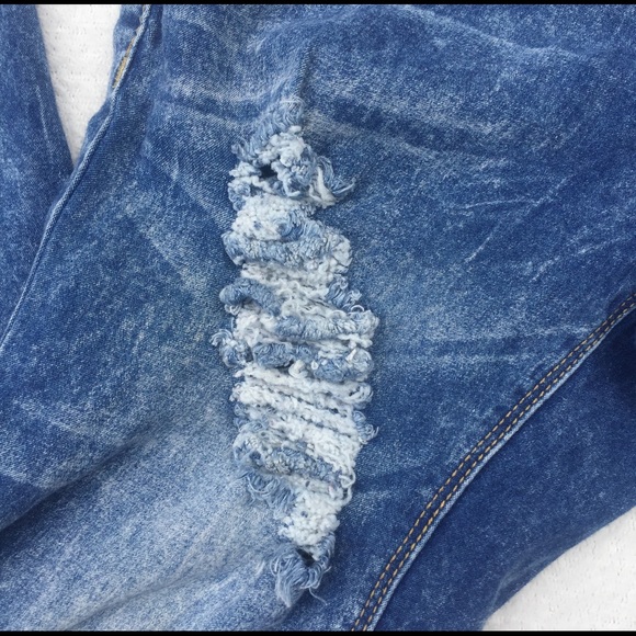 Project 18 Distressed Jeans - Picture 2 of 5